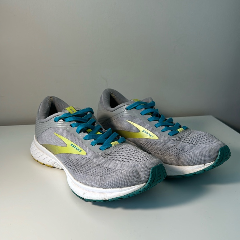 Brooks Transmit 2 Running Shoes
